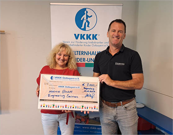 Übergabe der Mitarbeitergehaltsspende